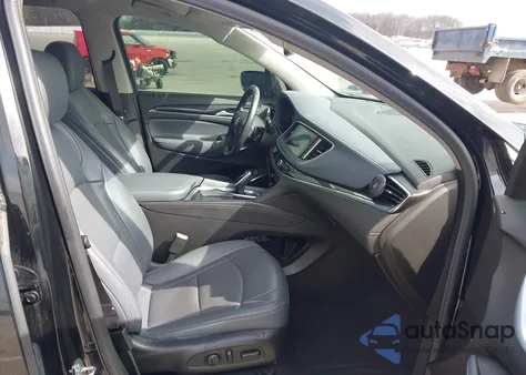 2019 Buick Enclave Awd Premium z USA, uszkodzony, nr VIN 5GAEVBKW1KJ298819